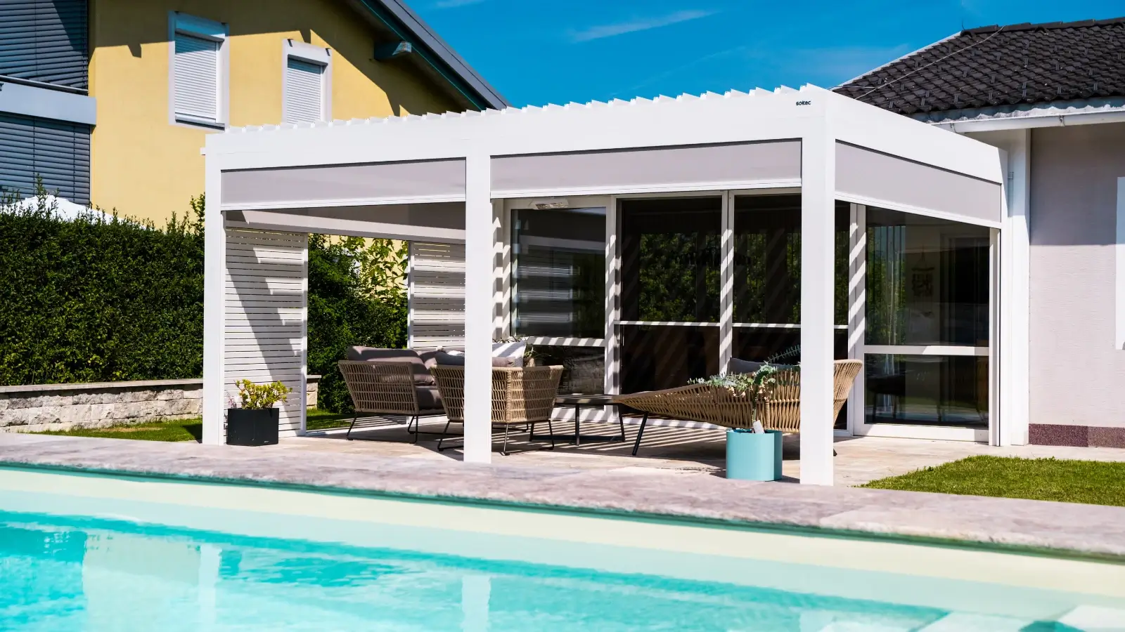 soltec bioklimatische pergola